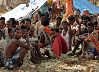 सर्वोच्च न्यायालय के एक आदेश पर बेदखल किए जाएंगे 11 लाख से अधिक आदिवासी; जल, जंगल और ज़मीन के अस्तित्व को चुनौती!